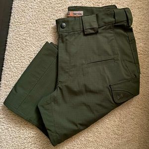 5.11 STRYKE® PANTS IN SIZE 32X30